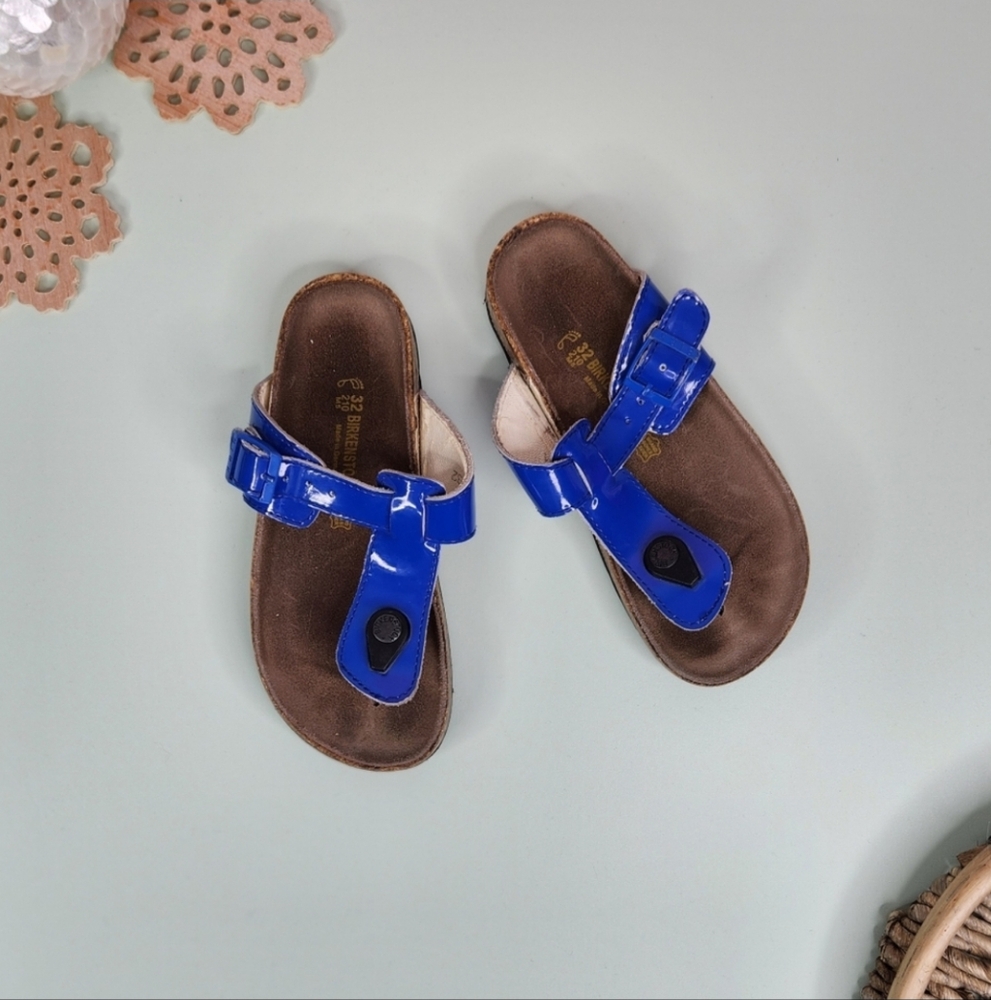 Birkenstock Patent Gizeh Sandals